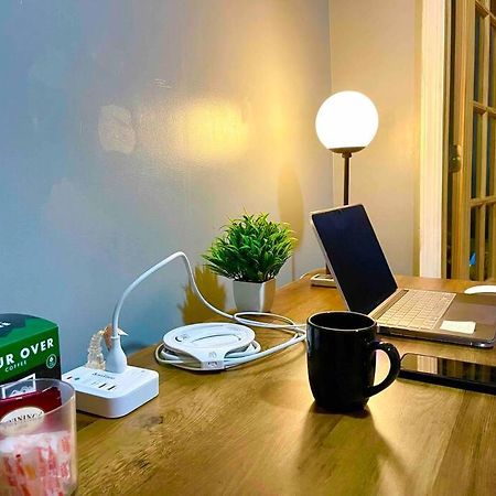 Cozy Studio Staycation - Brooklyn Close To Train Stations Nova York Exterior foto